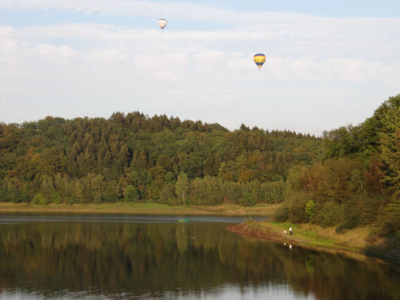 Mehr über den Artikel erfahren Rund um den See der Wuppertalsperre