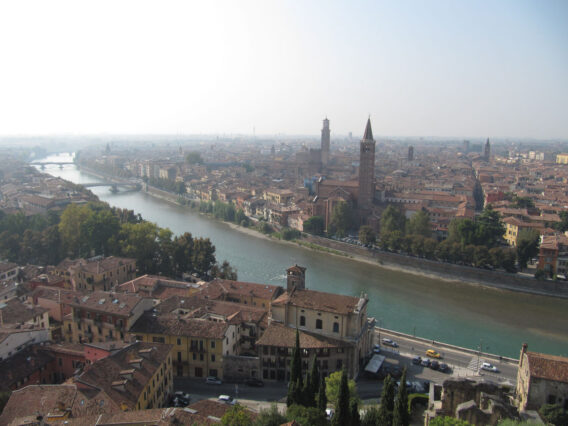 Mehr über den Artikel erfahren Verona und Gardasee – Verona Altstadt