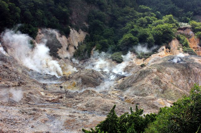 Mehr über den Artikel erfahren Karibik Tag 11: Fahrt über Vieux Fort nach Soufriere