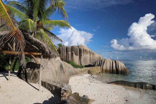 Mehr über den Artikel erfahren Seychellen Inselhüpfen auf Praslin, La Digue und Mahé