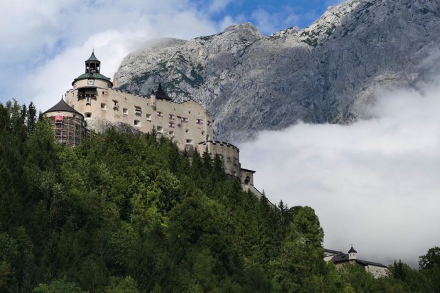 Mehr über den Artikel erfahren Berchtesgadener Land Tag 9: Die Eisriesenwelt, Werfen und Marktschellenberg