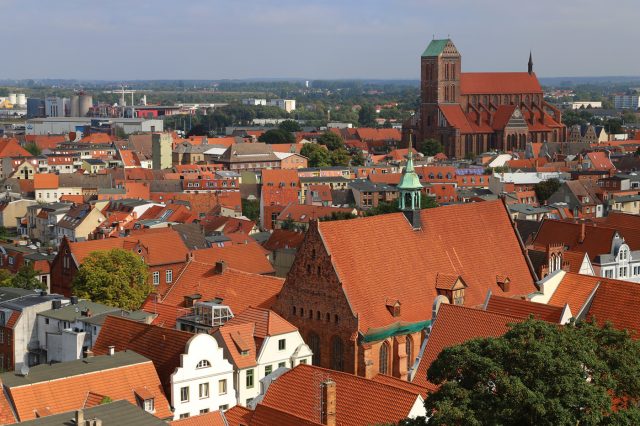 Mehr über den Artikel erfahren Ostsee Rundreise Tag 21: Die Altstadt von Wismar