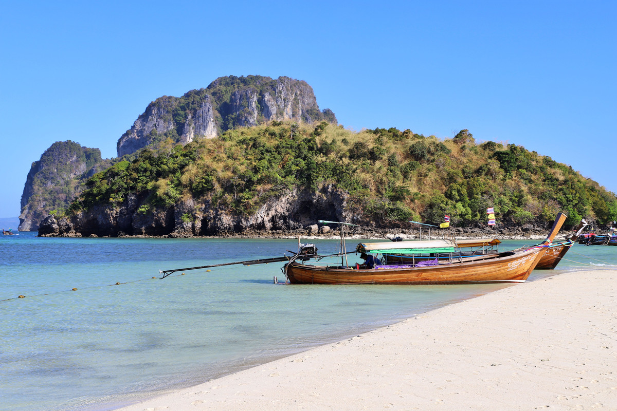 Mehr über den Artikel erfahren Thailand Tag 1: Reiseroute und Ankunft