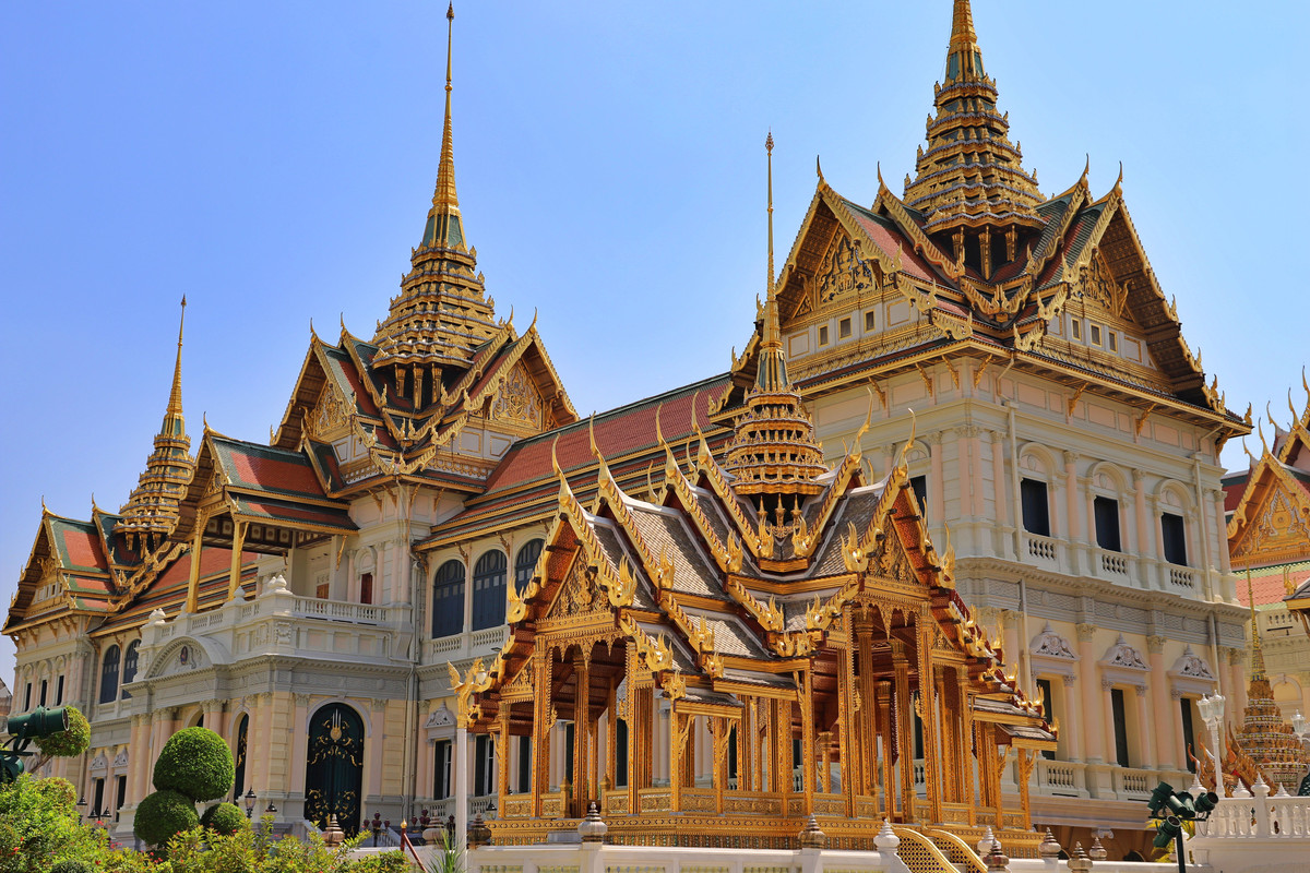 Mehr über den Artikel erfahren Thailand Tag 18: Königspalast und Tempel von Bangkok