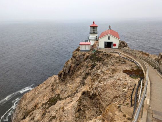 Mehr über den Artikel erfahren Kalifornien Tag 22: Auf Hitchcocks Spuren an der Sonoma Coast