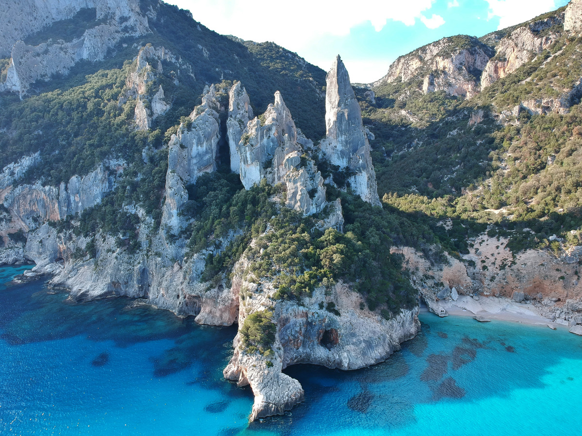 Mehr über den Artikel erfahren Sardinien Tag 10: Bootsausflug im Golf von Orosei