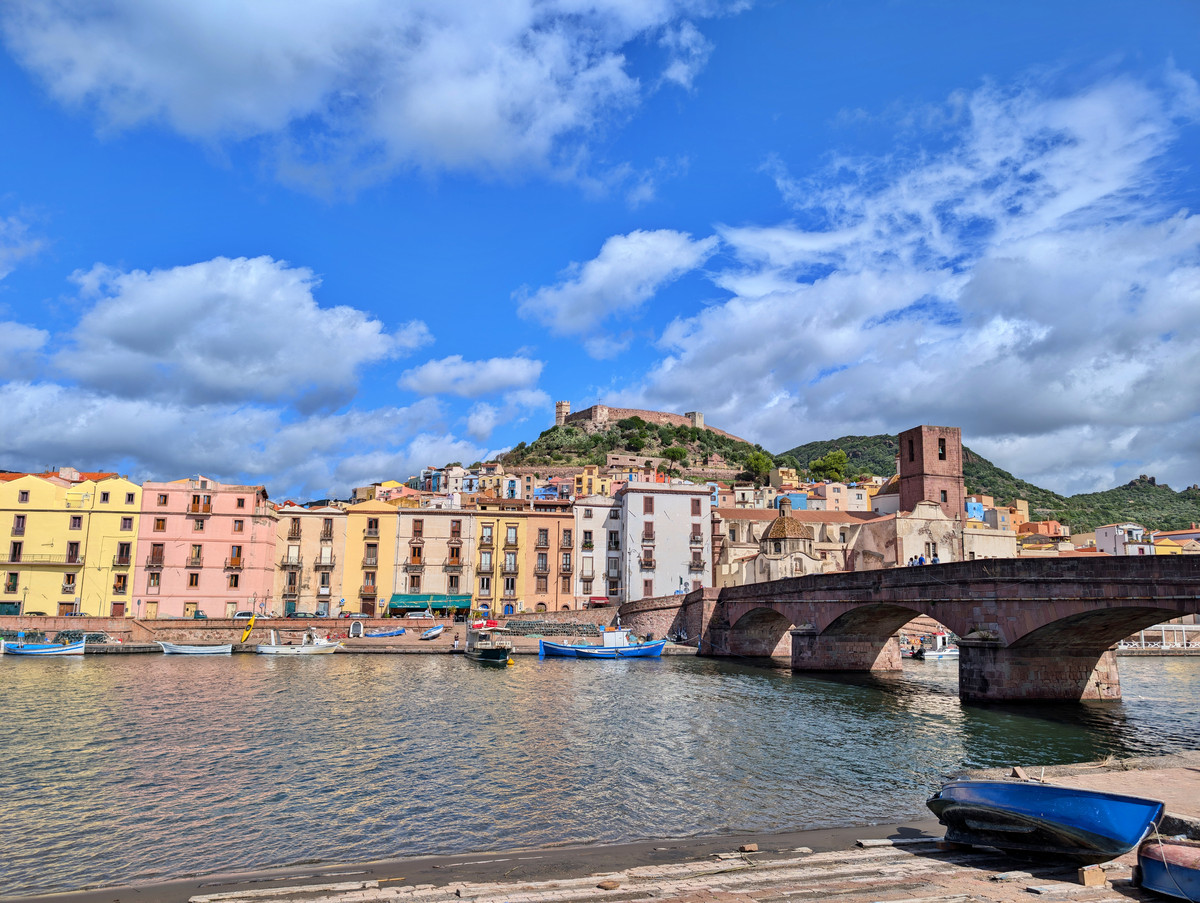 Mehr über den Artikel erfahren Sardinien Tag 8: Über Bosa nach Orgosolo